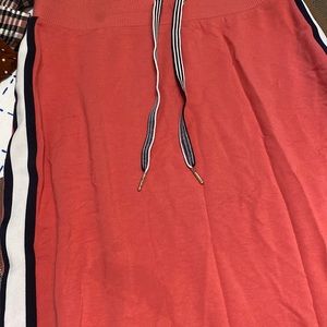 6 fashionable clothes all yours